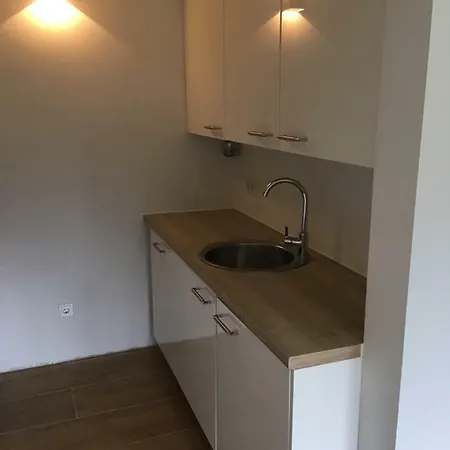 Kantstrasse 23 Apartament