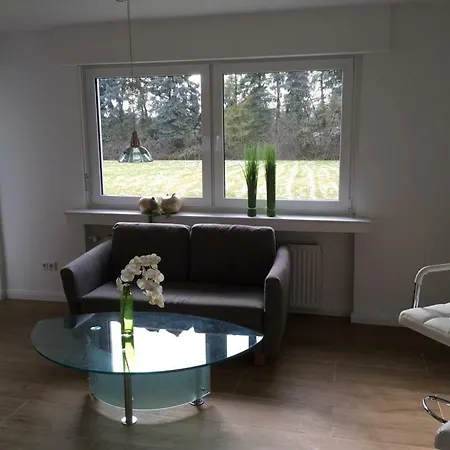 Apartament Kantstrasse 23 Meerbusch