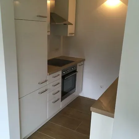 Apartament Kantstrasse 23 *